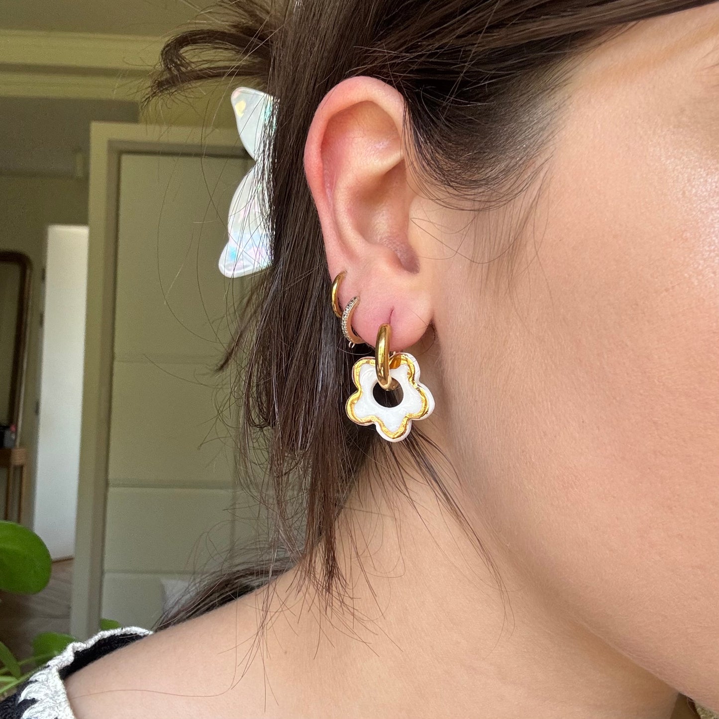 Boucles d’oreilles Emma en porcelaine dorées à l’or fin