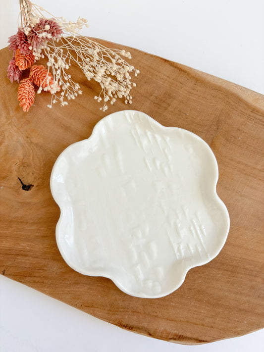 Petite assiette à dessert en porcelaine