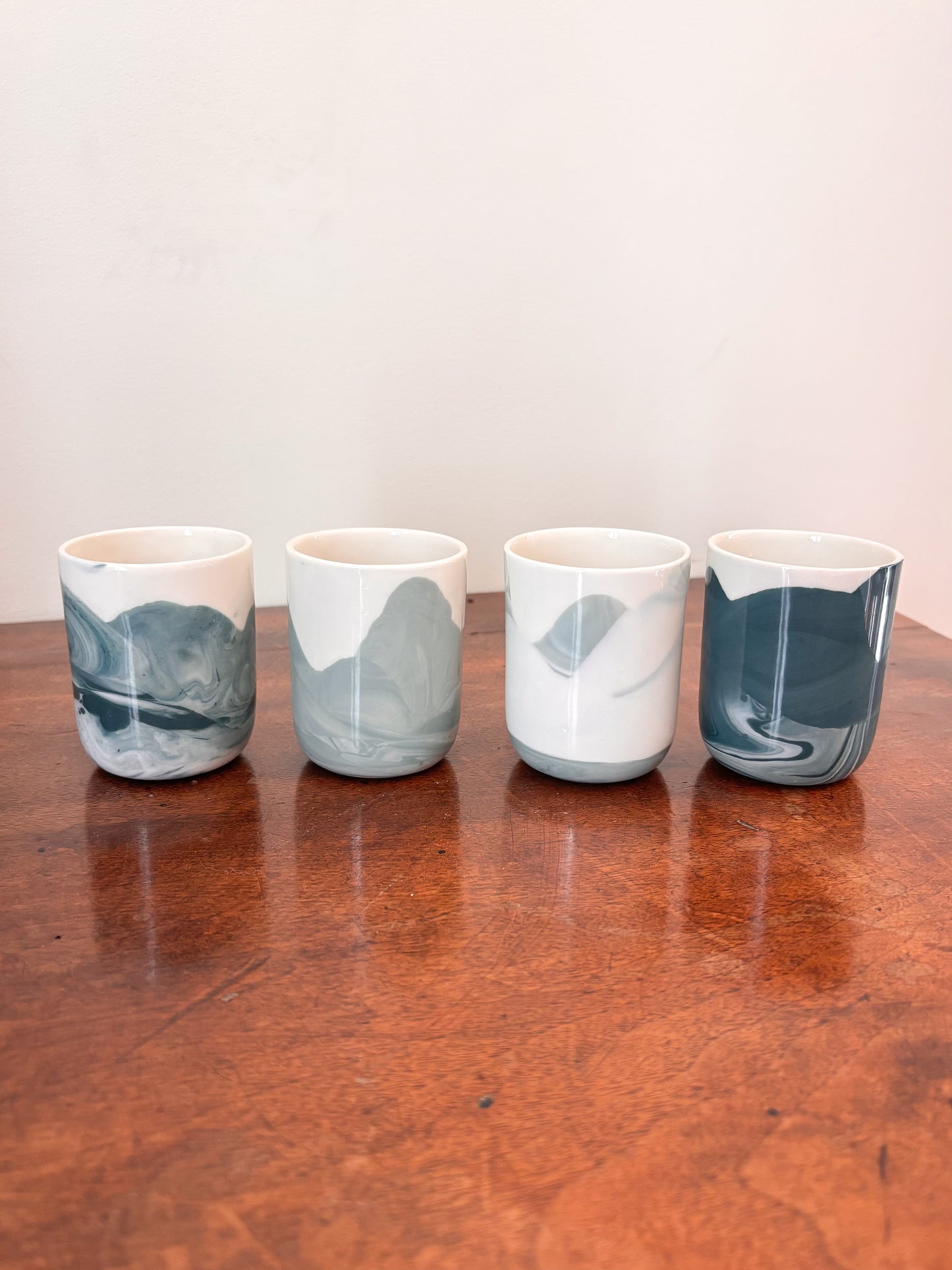 Tasse à espresso en porcelaine, marbré bleu-vert