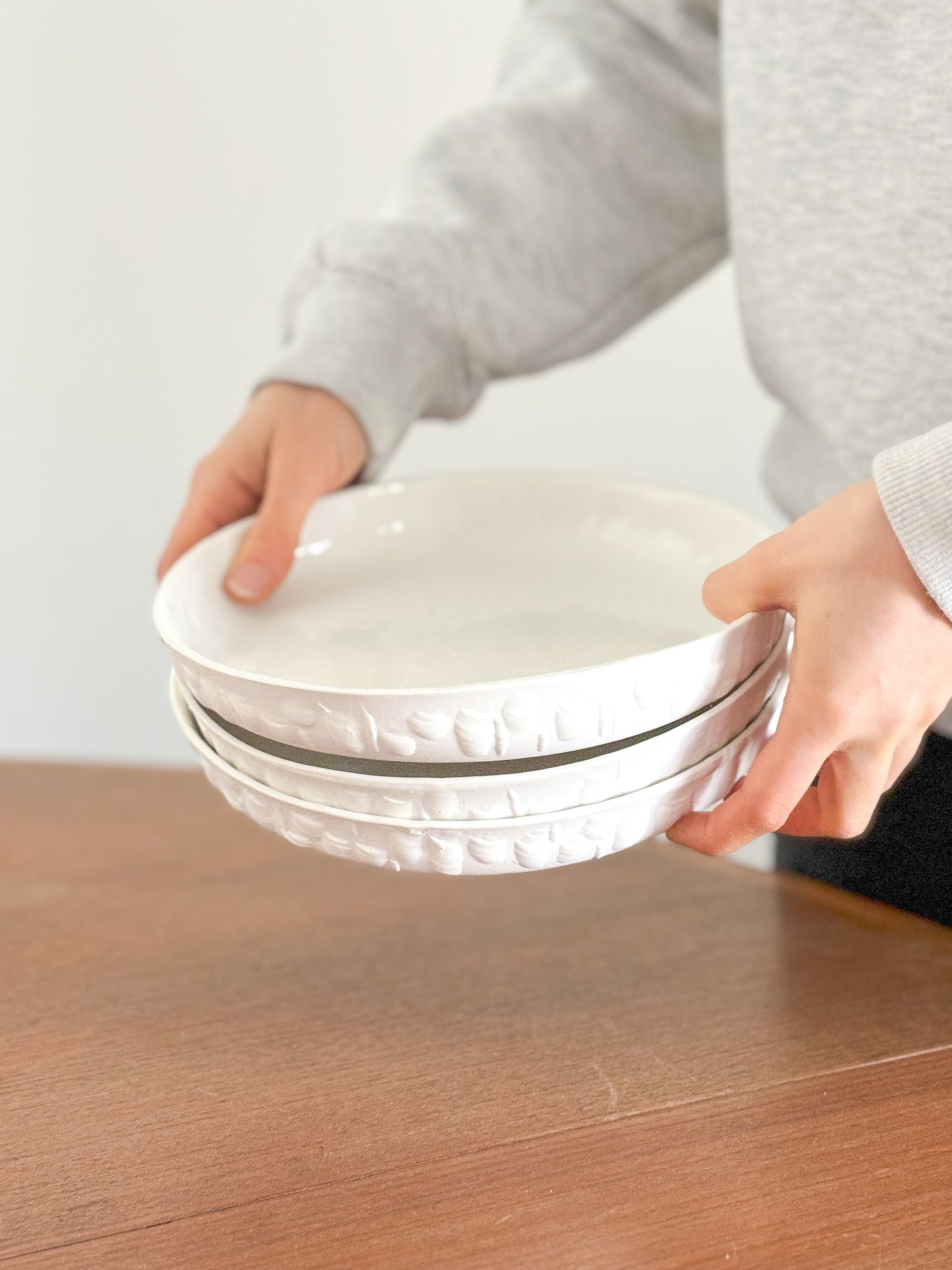 Grande assiette tactile en porcelaine - sur commande