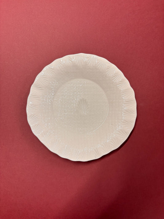 Petite assiette à dessert en porcelaine