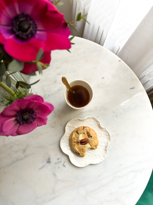 Petite assiette à dessert en porcelaine