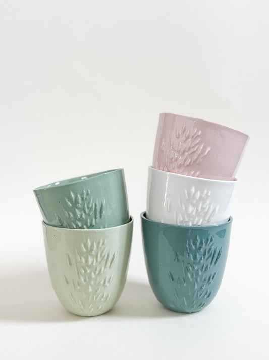Tasse tactile herisson en porcelaine - Taille M (250ml)