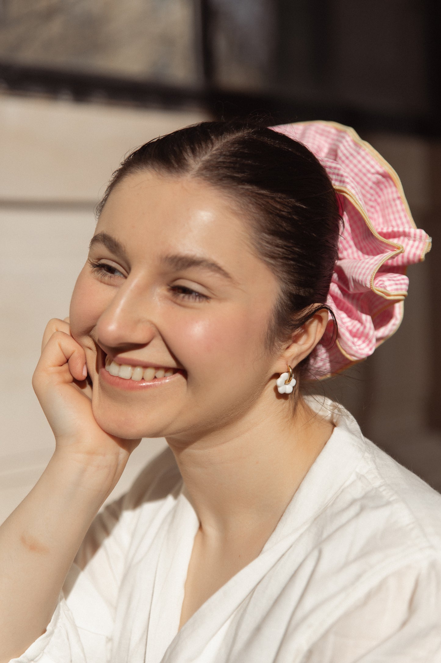 Boucles d’oreilles « Violette » blanche