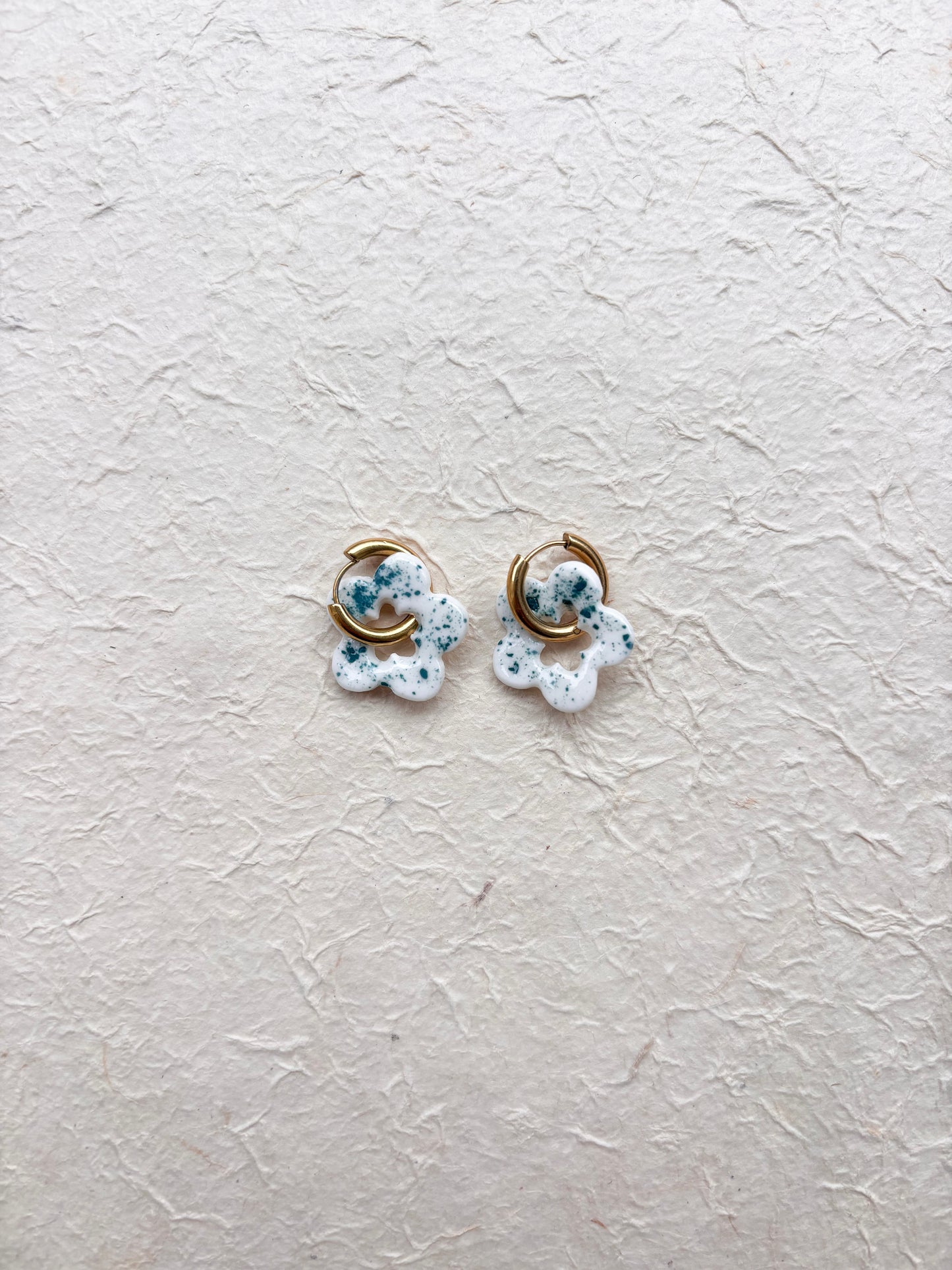 Boucle d’oreille « Emma » terrazo vert