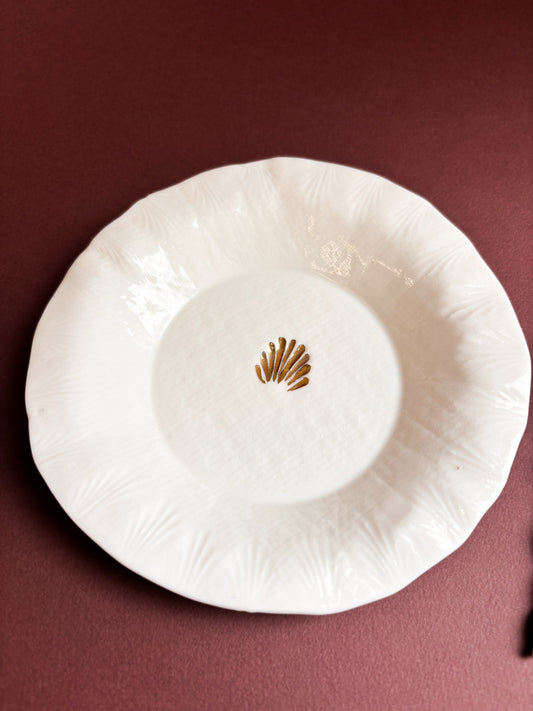 Petite assiette à dessert en porcelaine et Or