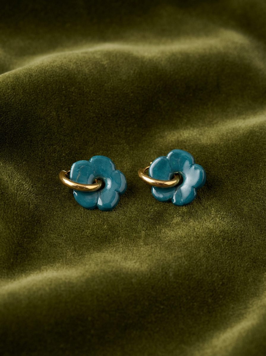 Boucles d’oreilles en porcelaine « Pensée » – Bleu Intense