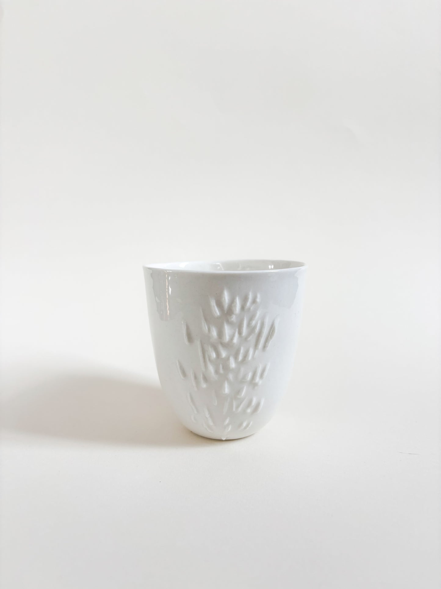 Tasse tactile herisson en porcelaine - Taille M (250ml)