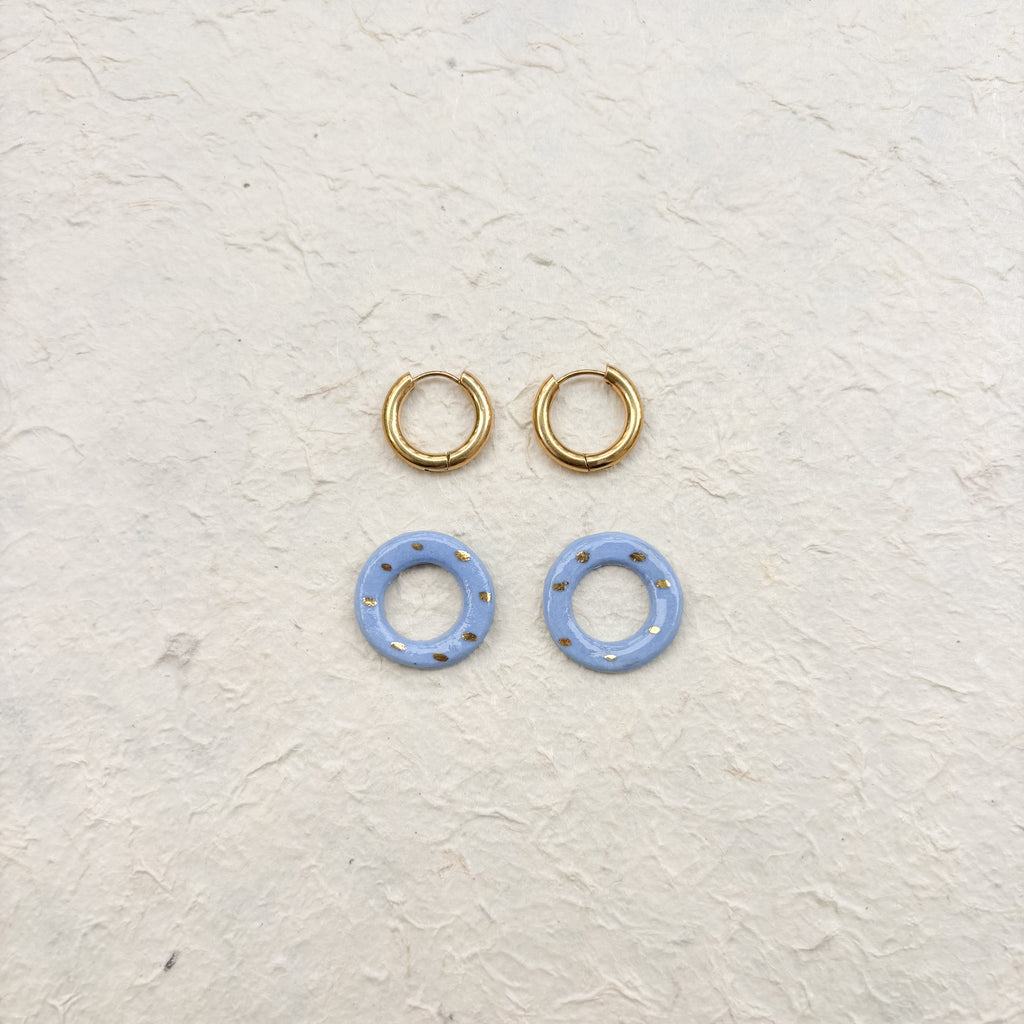 Boucles d’oreilles – Porcelaine bleu canard dorée à l’or